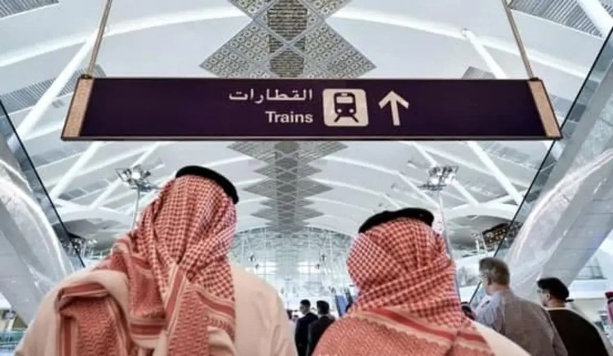 صف کشیدن زنان سعودی برای رانندگی قطار