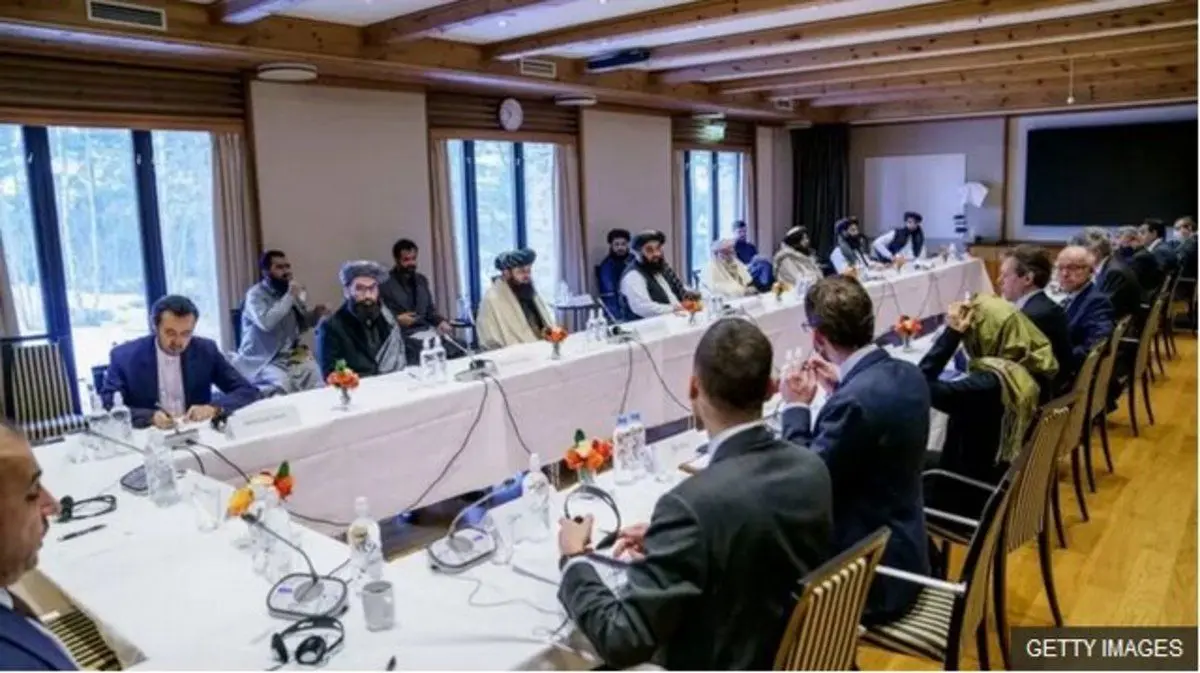 زنان هیات اعزامی طالبان به اسلو، درخواست پناهندگی داده‌اند