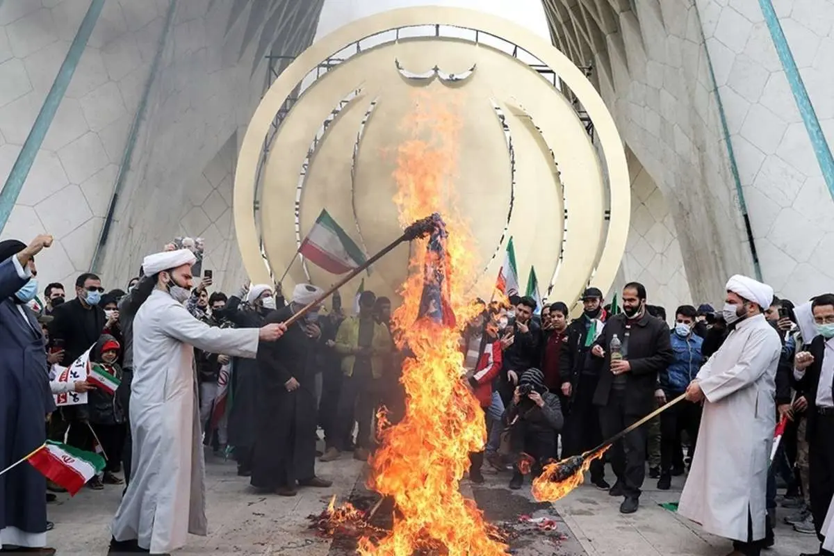 (تصاویر) راهپیمایی ۲۲ بهمن در تهران