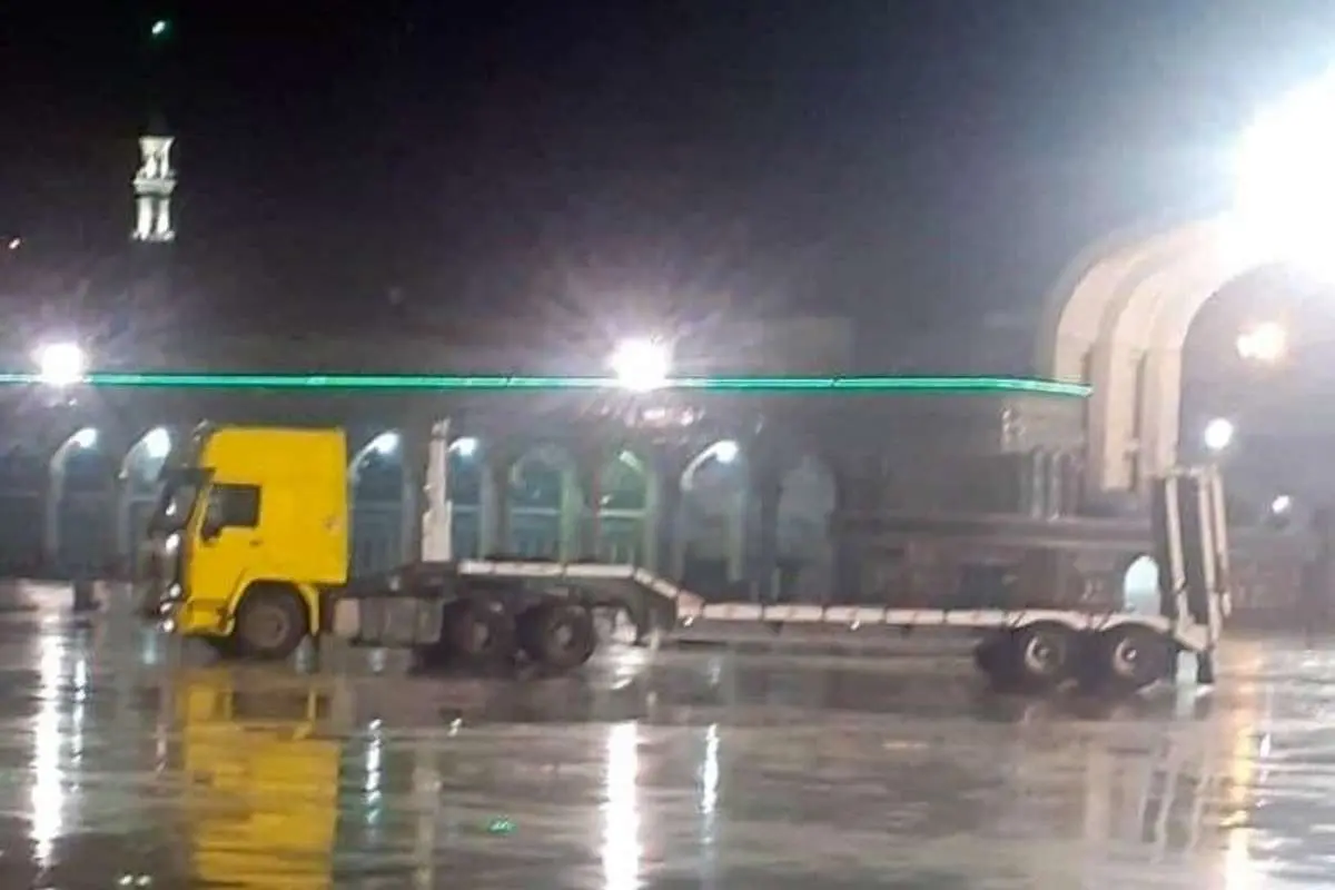 جزئیات حادثه جمکران؛ شکستن درب مسجد جمکران