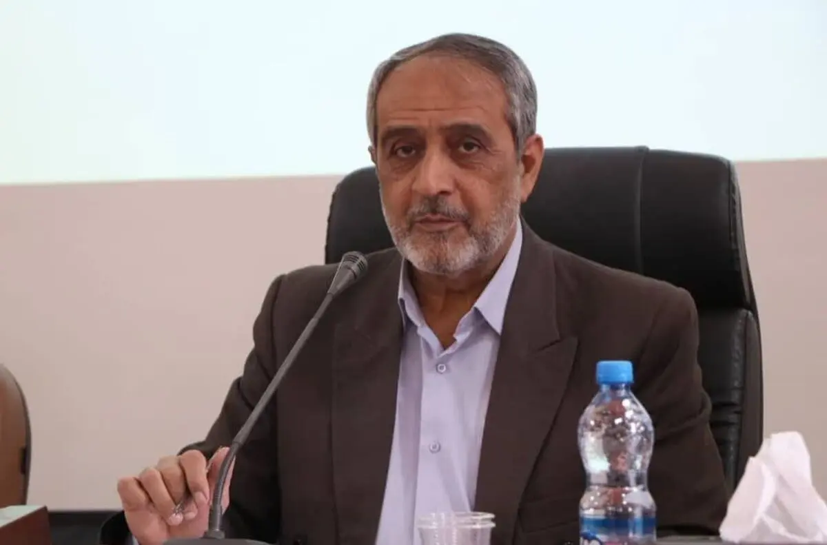 (ویدئو) فرماندار رفسنجان یک خبرنگار را تهدید به زدن تو دهنی کرد