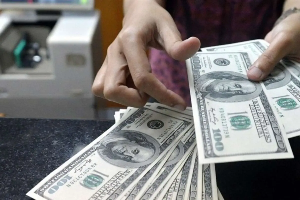 پیشبینی قیمت دلار امروز سهشنبه سوم اسفند ۱۴۰۰