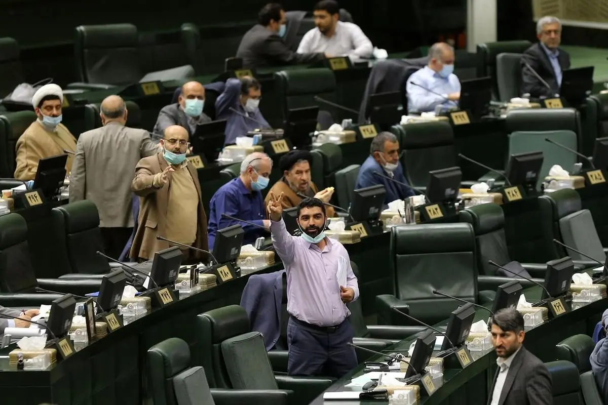 (ویدئو) التهاب در مجلس به خاطر طرح «صیانت»