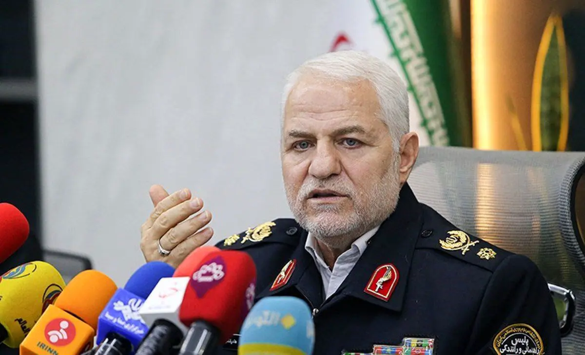 رئیس پلیس راهور به خودروسازان: خودروی اوکراینی زیر تانک له شد اما راننده سالم ماند!