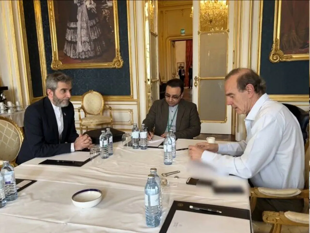 دیدار دو جانبه باقری و مورا