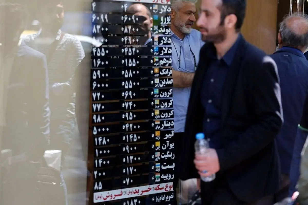 پیشبینی قیمت دلار امروز دوشنبه ۱۶ اسفند