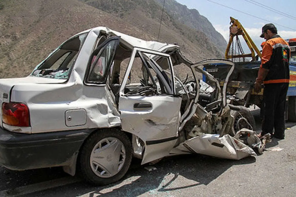 در حوادث رانندگی ۱۴۰۰ چند نفر جان خود را از دست دادند؟