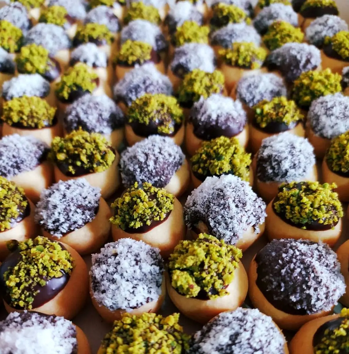 طرز تهیه شیرینی شاه پسند، خوشمزه و زیبا