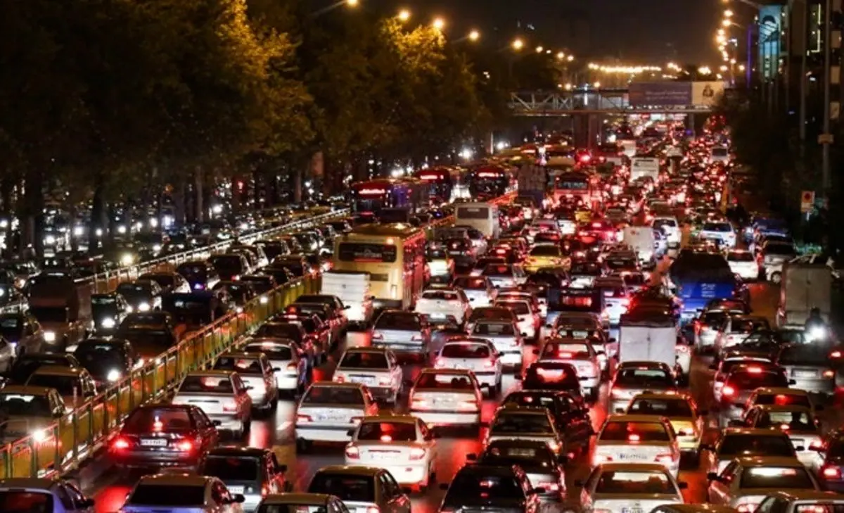 دلیل ترافیک شدید شب گذشته تهران چه بود؟