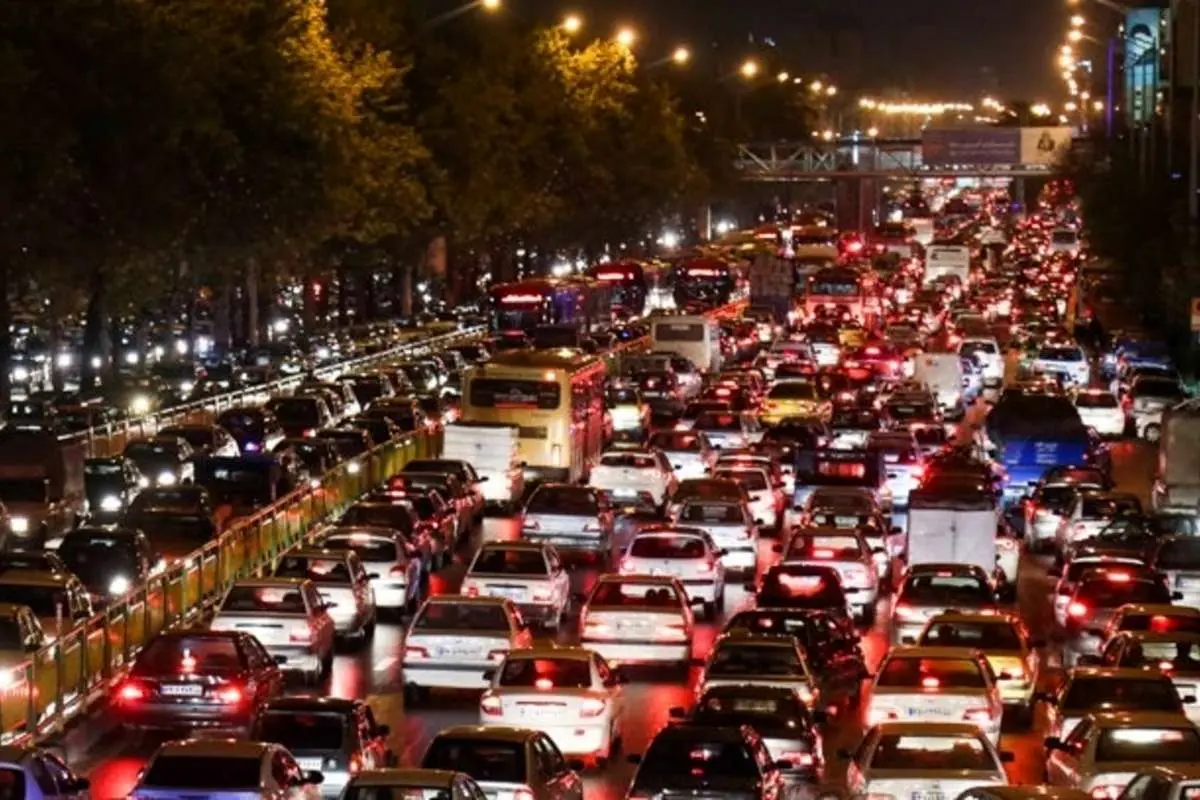دلیل ترافیک شدید شب گذشته تهران چه بود؟