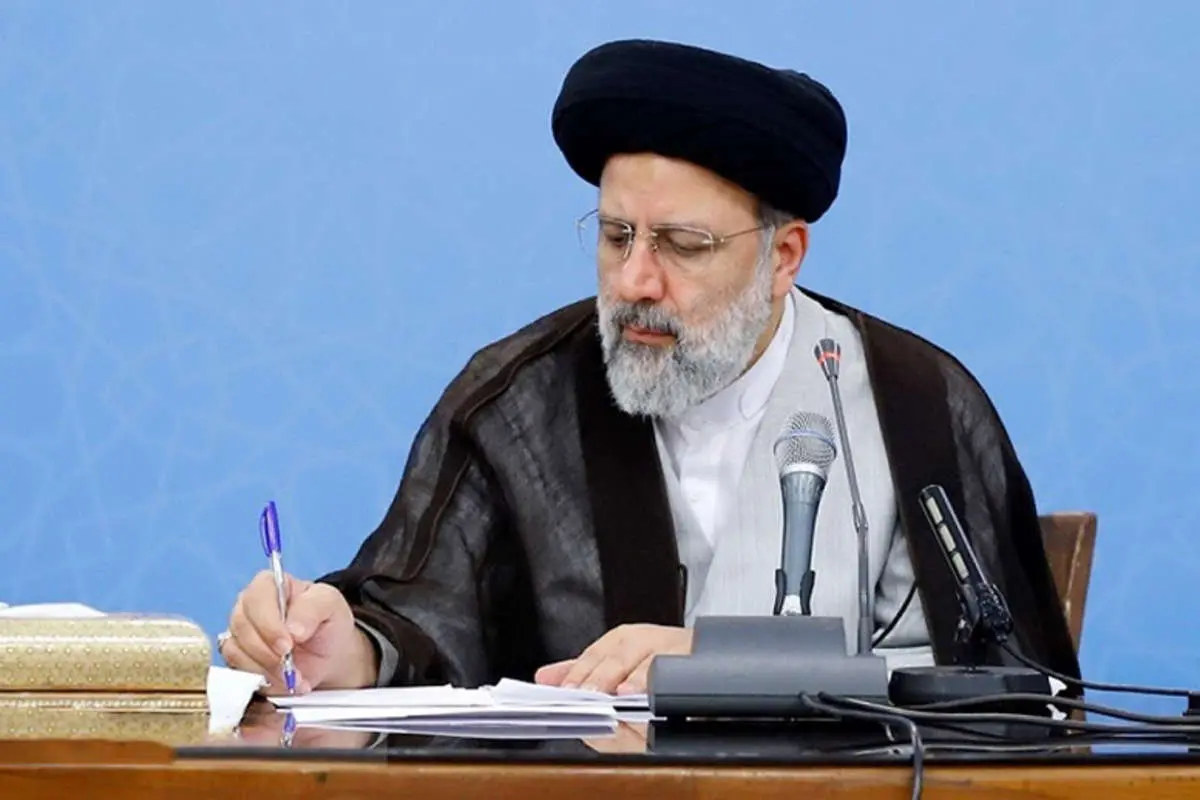 تکذیب مکاتبه رییس جمهور با رهبر انقلاب درباره صدا و سیما