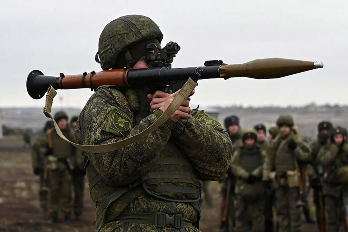 کی‌یف به جنگجویان خارجی تابعیت اوکراینی اعطا می‌کند