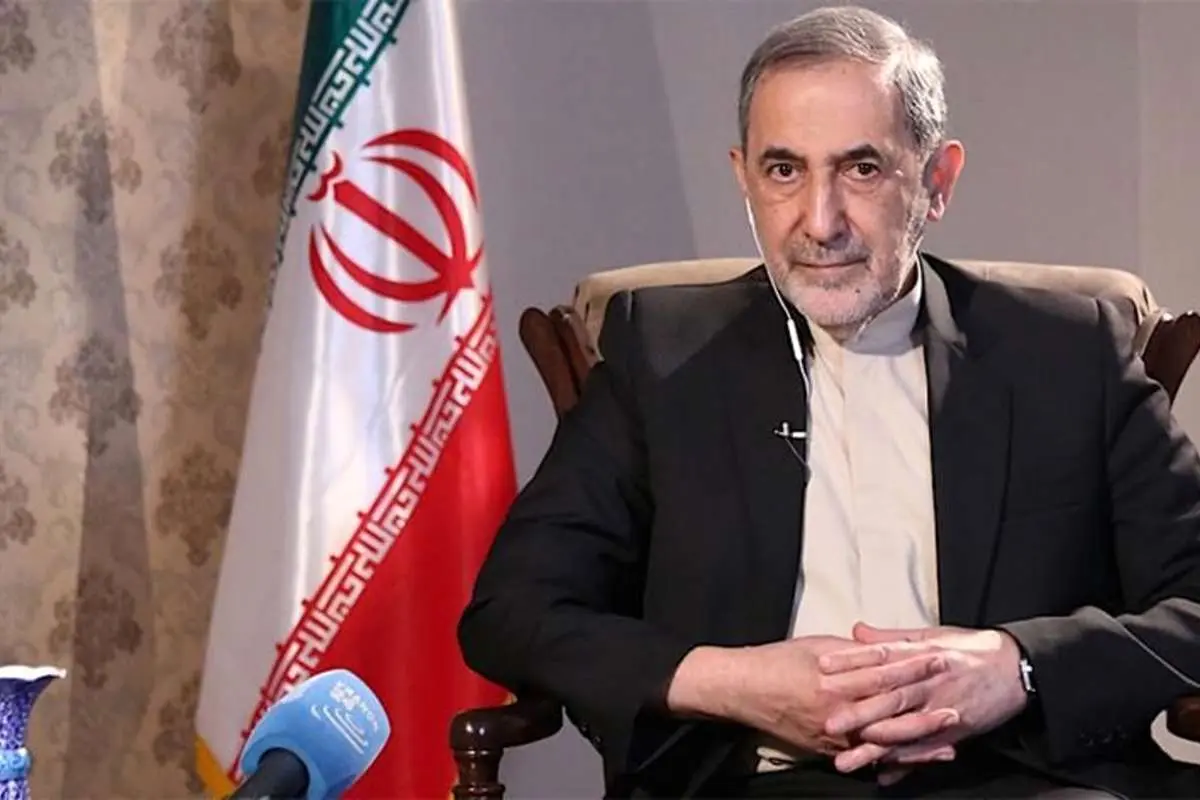 روزنامه اصولگرا، ولایتی را هم از حمله بینصیب نگذاشت
