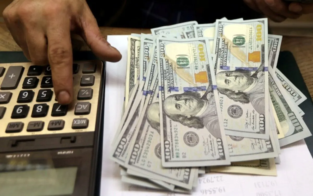 پیش‌بینی قیمت دلار امروز دوشنبه ۲۴ اسفند