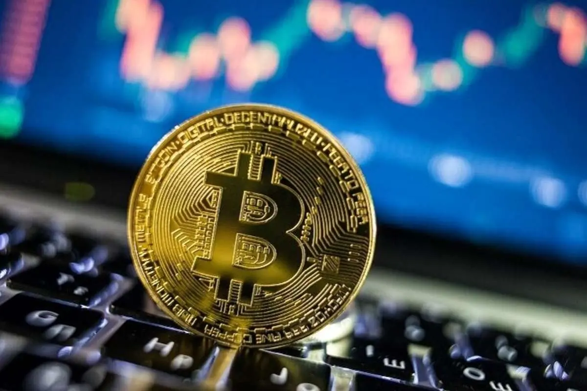 تاثیر حمله به اوکراین در قیمت بیتکوین و اتریوم