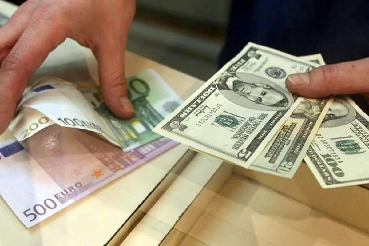 پیشبینی قیمت دلار امروز پنجشنبه ۱۲ اسفند ۱۴۰۰