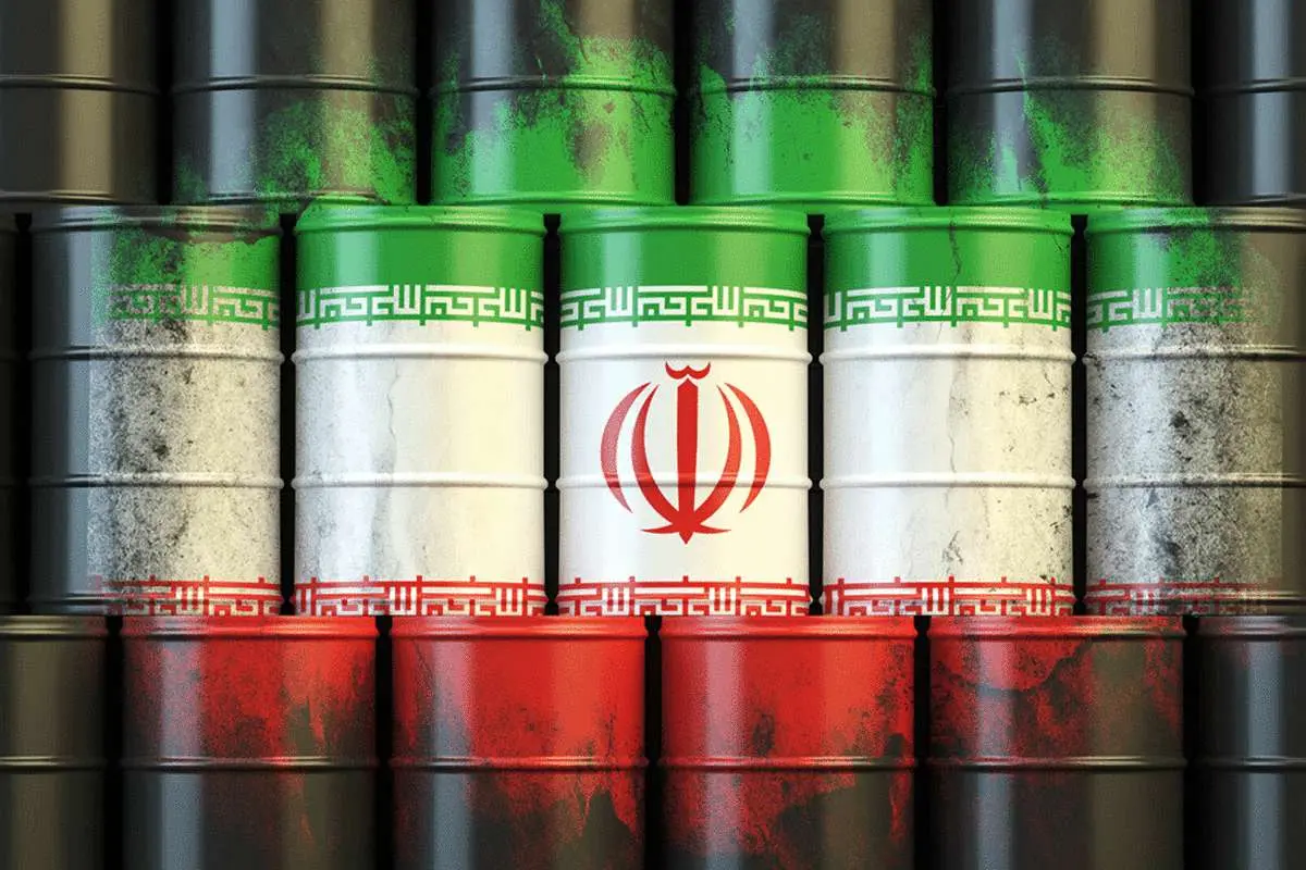 واشنگتنپست: بایدن باید نفت ایران را جایگزین روسیه کند