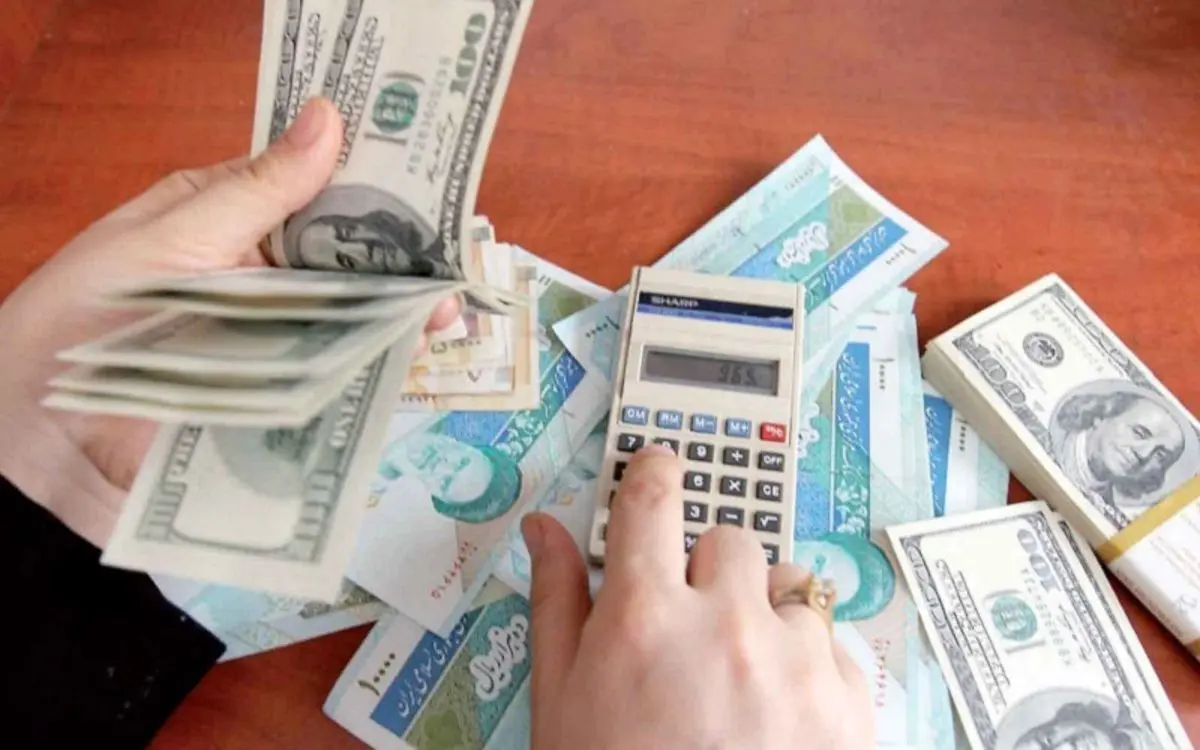 بی‌اعتنایی دلار به اخبار سیاسی