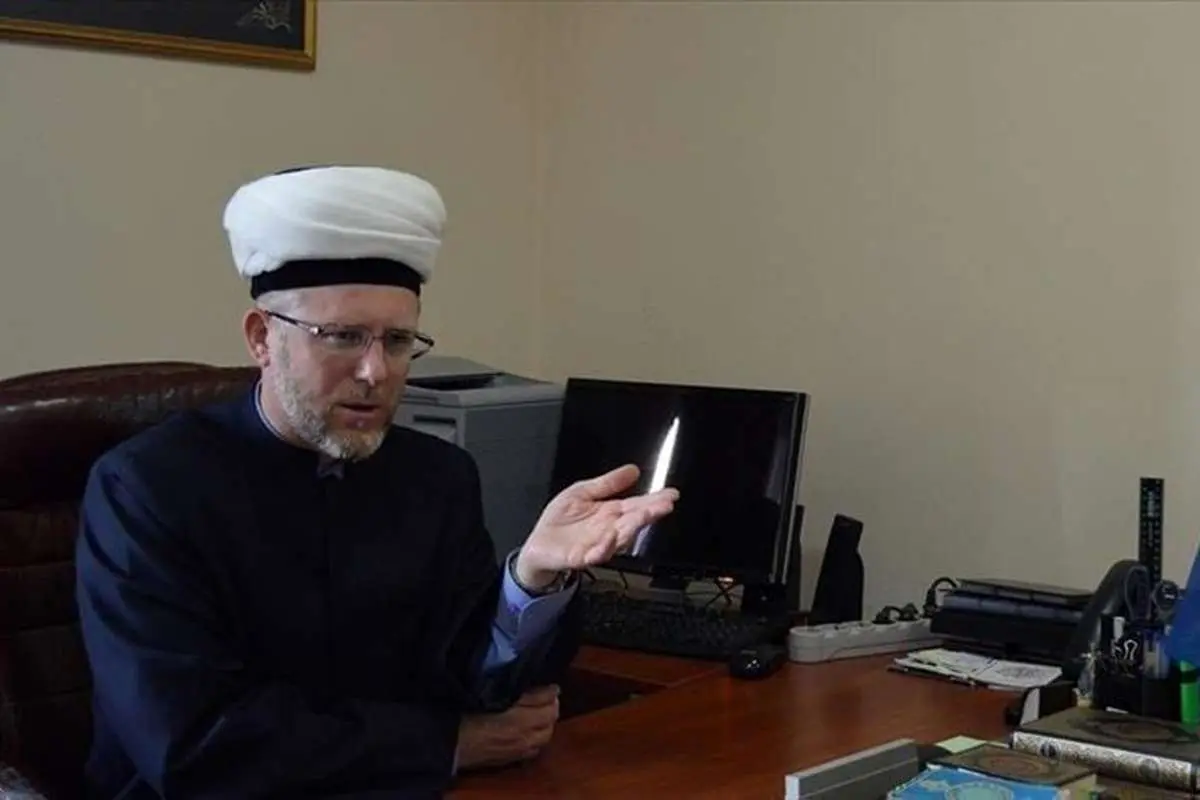 (عکس) مفتی مسلمانان اوکراین به نیروهای مقاومت پیوست