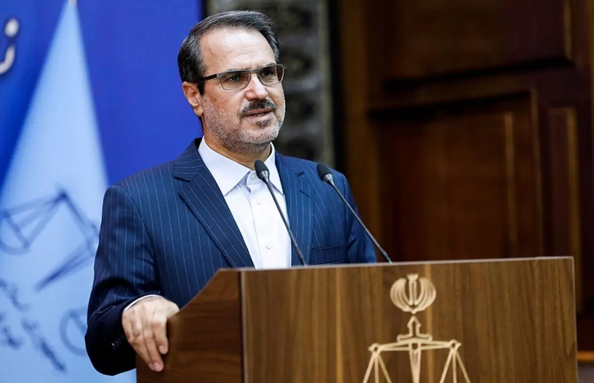 خداییان: درباره نازنین زاغری نمی‌دانم به چه شکل تصمیم گرفته شد