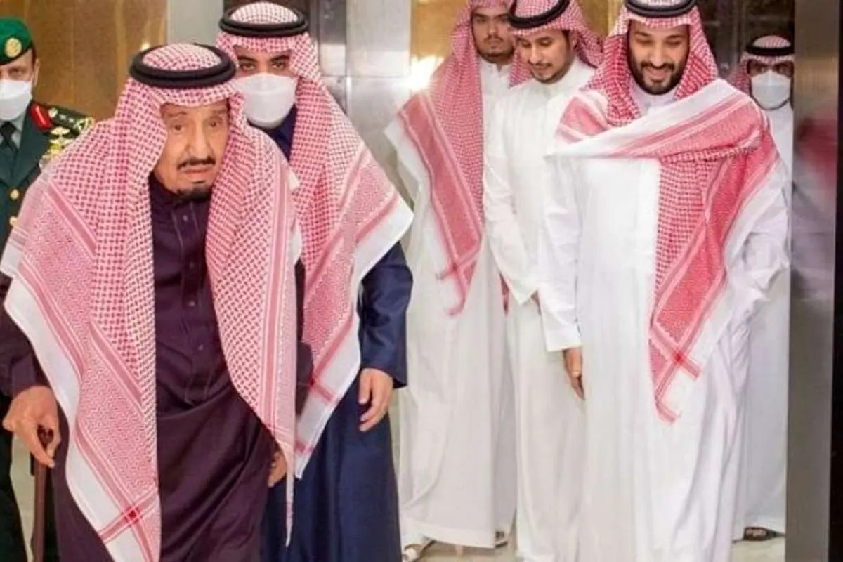 (ویدئو) پادشاه عربستان از بیمارستان مرخص شد