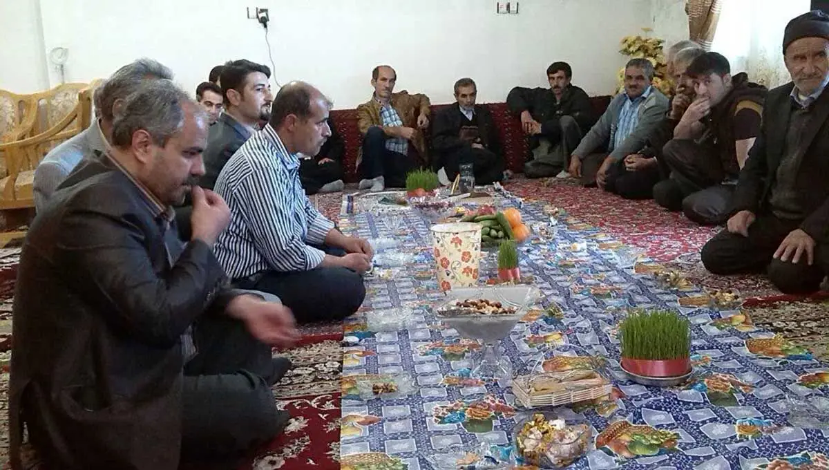 روبوسی در دورهمی‌های عید ممنوع