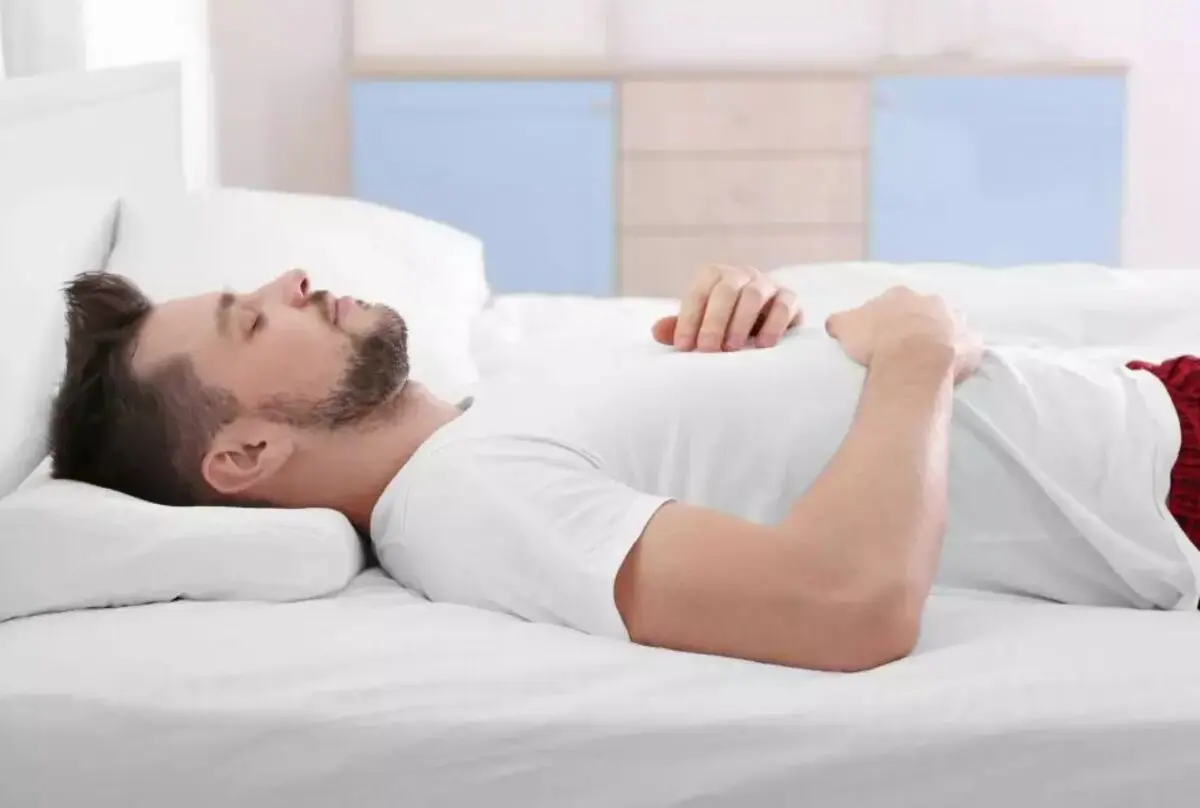نحوه درست خوابیدن و انتخاب بالش مناسب