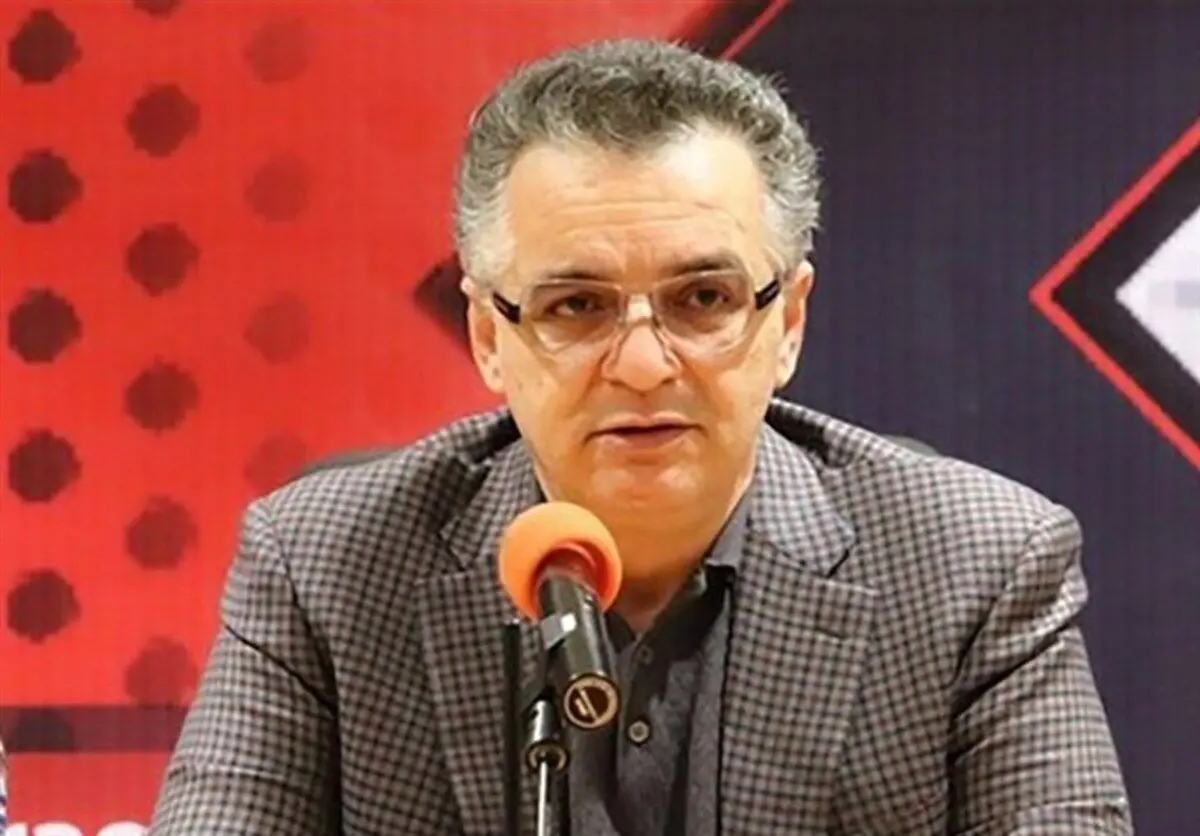 زنوزی: دیگر قصد واگذاری تراکتور را ندارم
