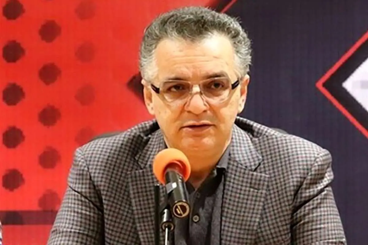 زنوزی: دیگر قصد واگذاری تراکتور را ندارم