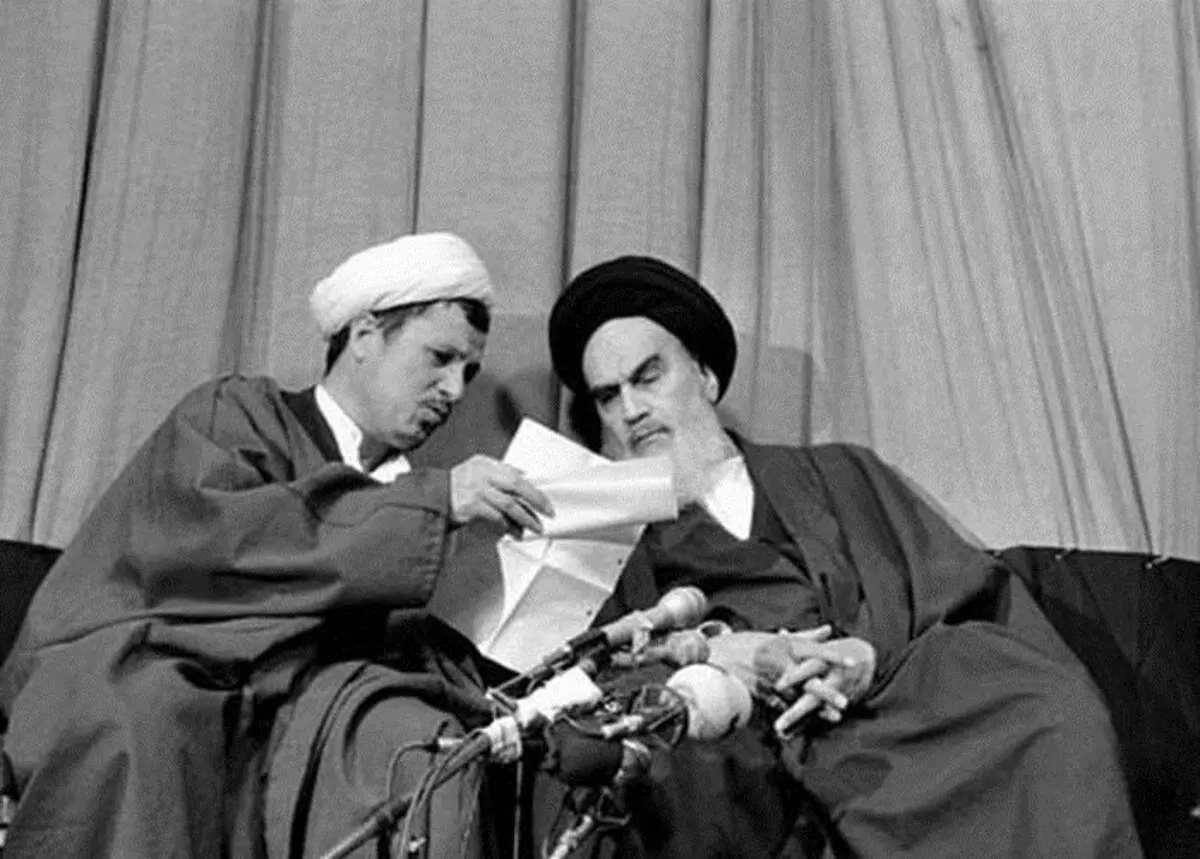 رویارویی هاشمی با امام درباره پایان دادن به جنگ چقدر واقعیت دارد؟