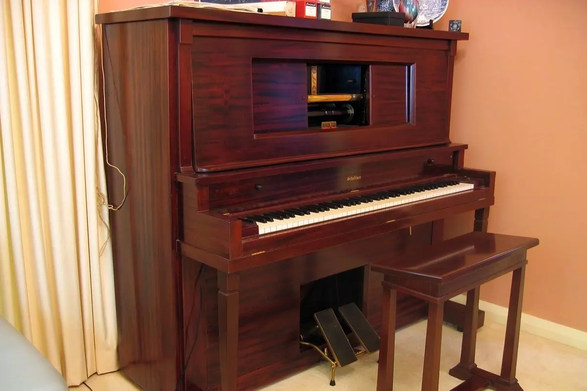 پیانو نو و دست دوم چند؟