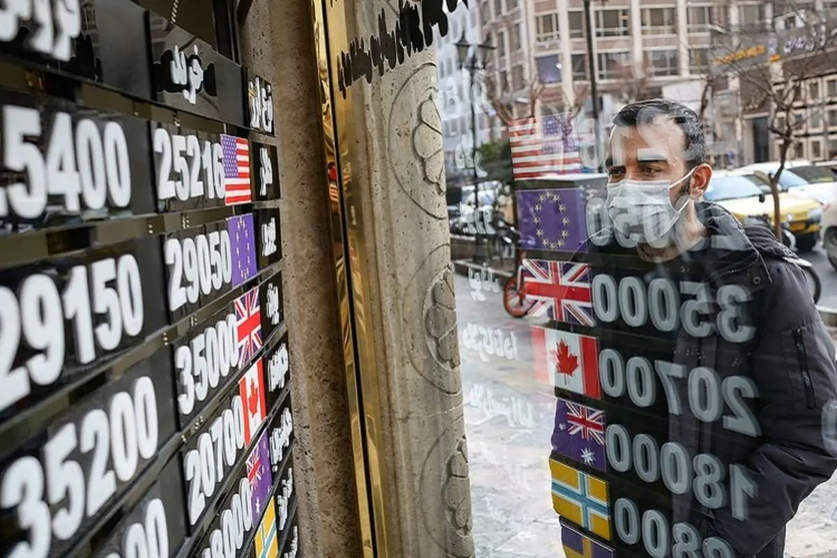 پیشبینی قیمت دلار امروز ۱۷ فروردین ۱۴۰۰