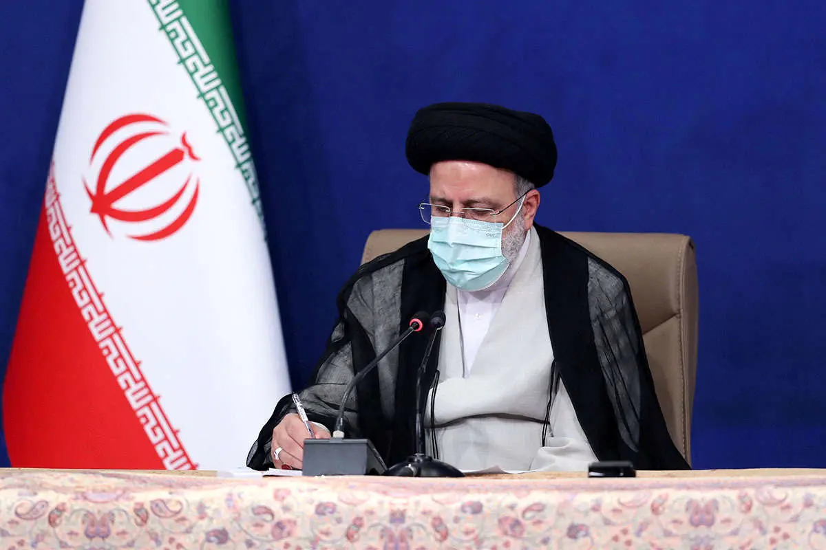 دستور رئیسی برای شناسایی عوامل حادثه مشهد