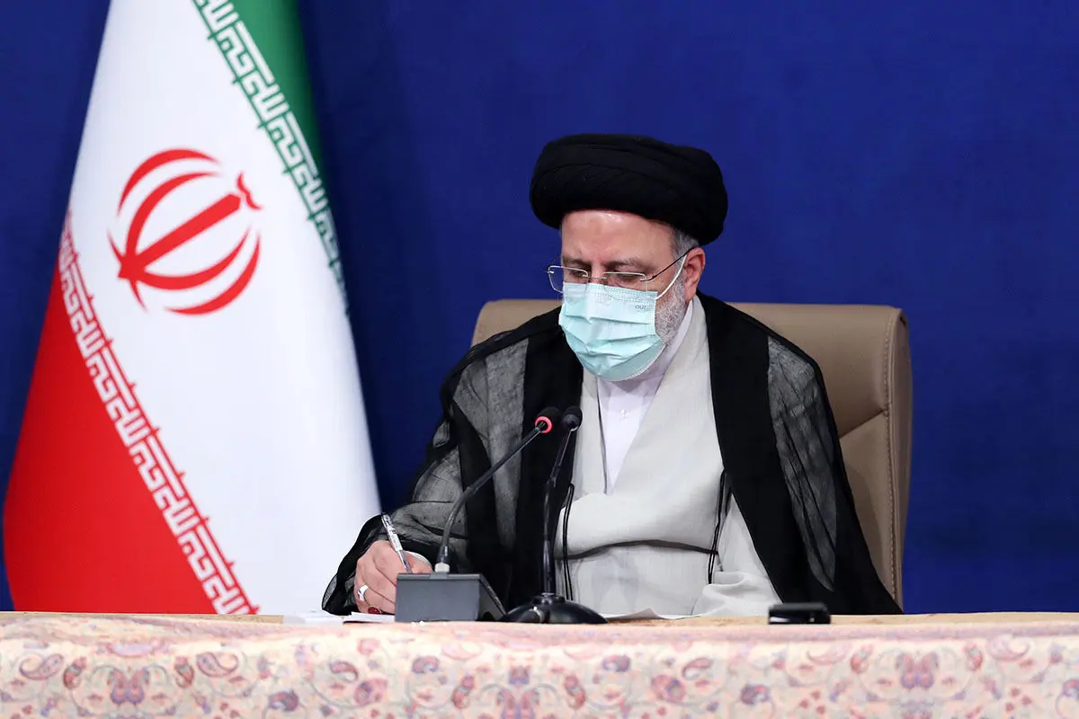 دستور رئیسی برای شناسایی عوامل حادثه مشهد