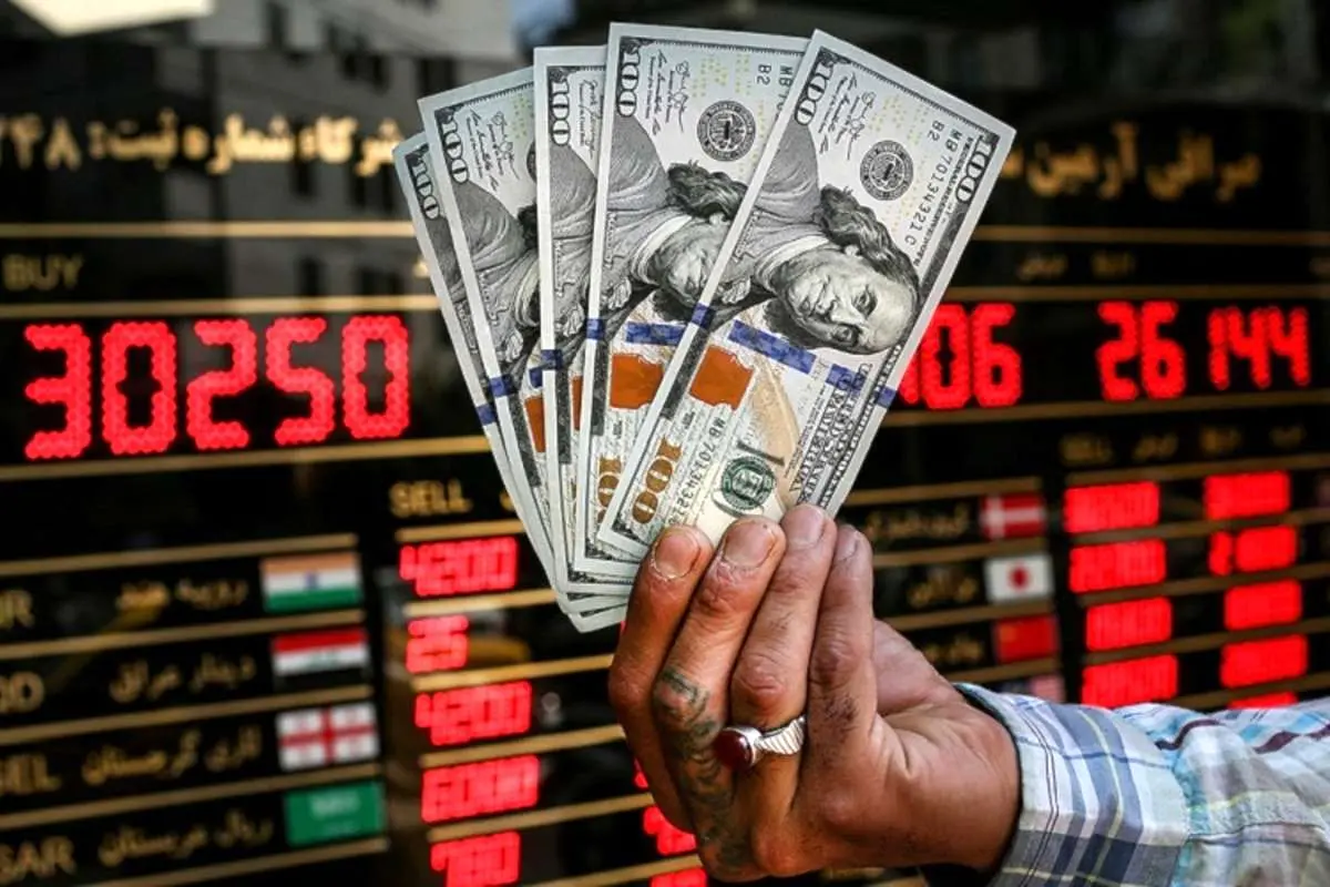 پیشبینی قیمت دلار امروز ۲۰ فروردین ۱۴۰۰
