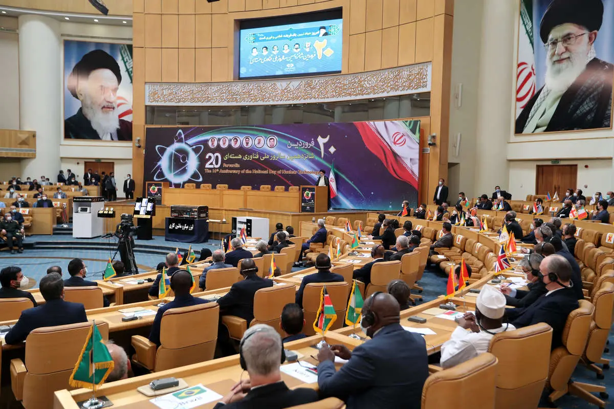 رئیسی: در مذاکرات حتی یک گام عقبنشینی نخواهیم کرد