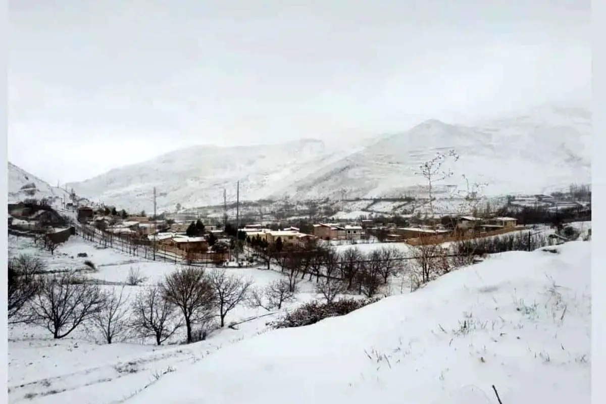 بارش برف در برخی مناطق مشگینشهر اردبیل