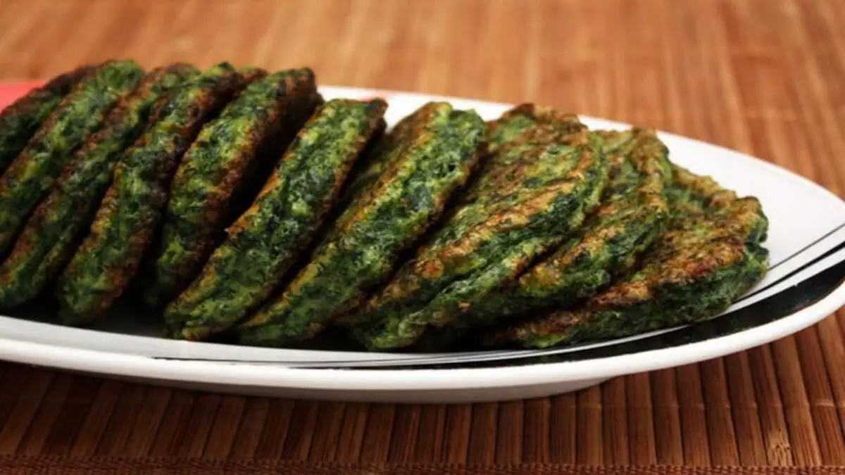 طرز تهیه کوکو اسفناج، سالم و ساده