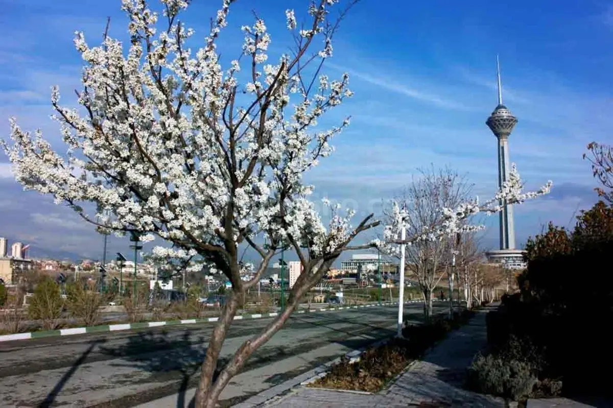 پیش‌بینی وضعیت آب و هوای تهران فردا سه‌شنبه ۲۳ فروردین ۱۴۰۱
