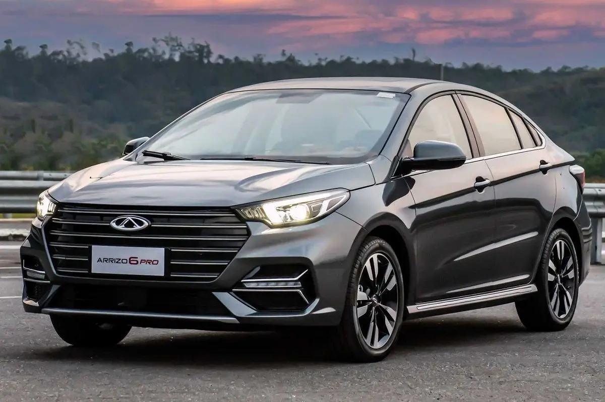 همه چیز درباره فونیکس آریزو ۶؛ سدان جدید مدیران خودرو