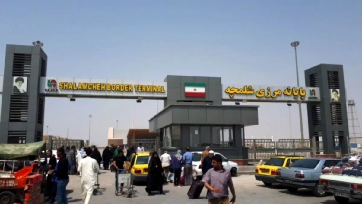 (ویدئو) هجوم معترضان عراقی برای بازکردن گذرگاه مرزی شلمچه