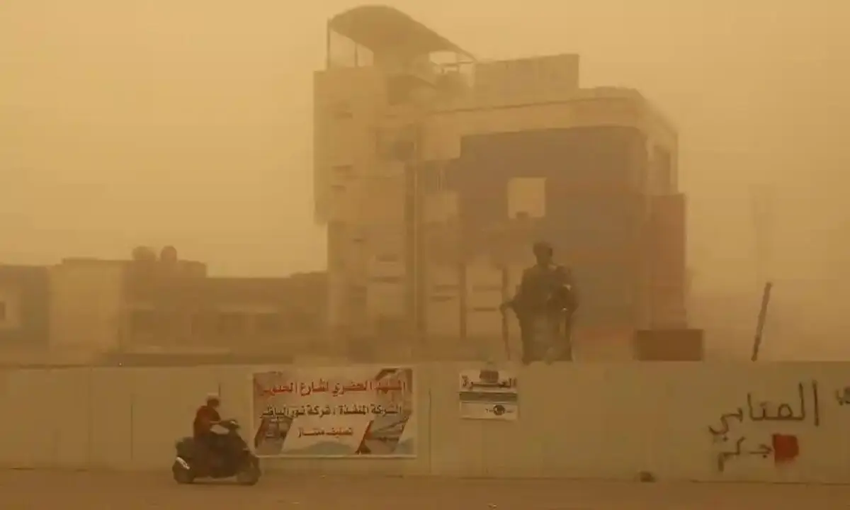 (ویدئو) طوفان گرد و غبار بغداد را درنوردید