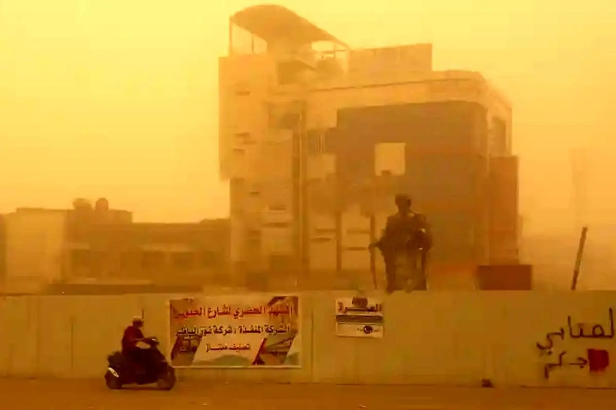 (ویدئو) طوفان گرد و غبار بغداد را درنوردید