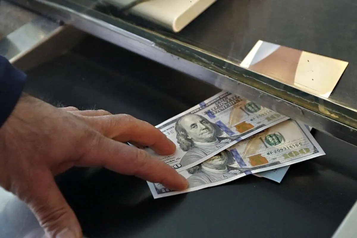 پیشبینی قیمت دلار امروز پنجشنبه ۲۵ فروردین ۱۴۰۱