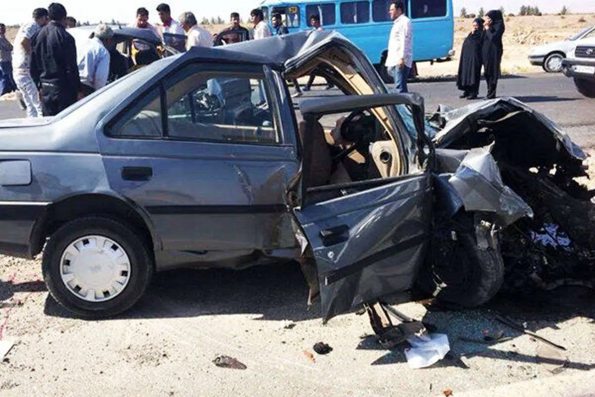 ۵ کشته در تصادف پژو ۴۰۵ با گاردریل