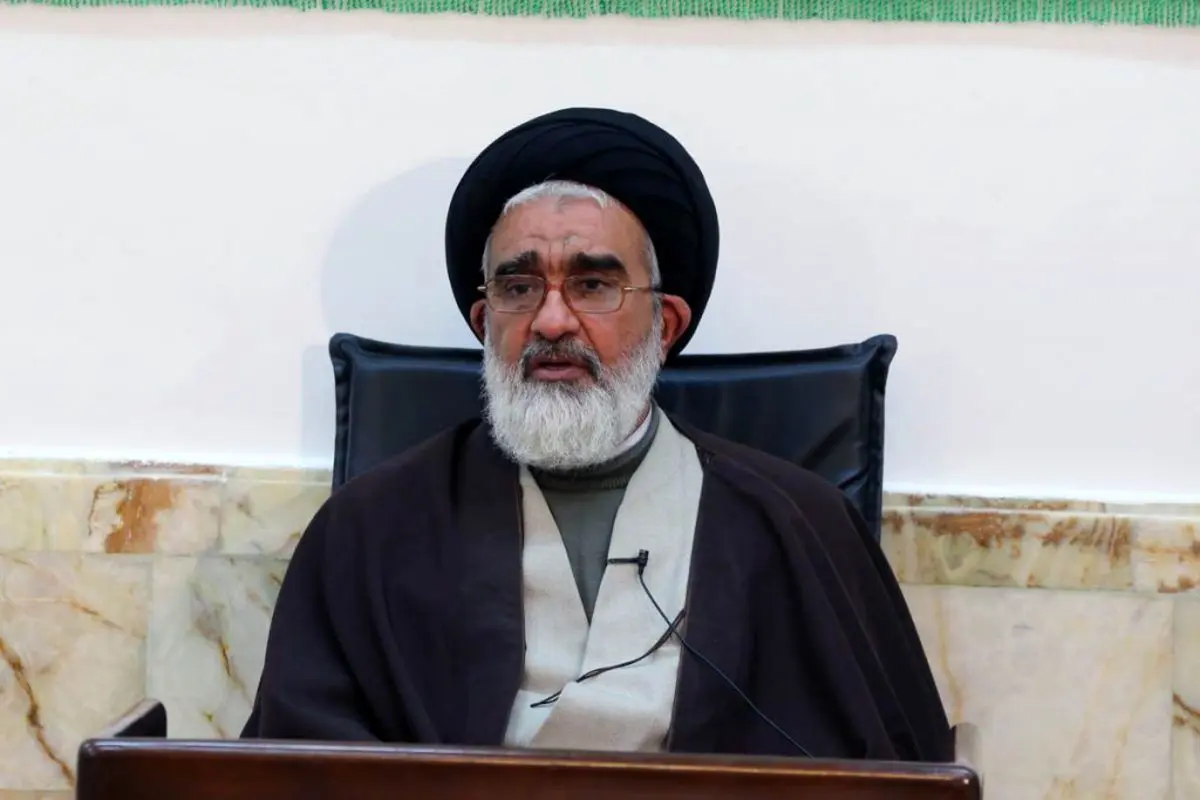 امام جمعه قم: کار ما این است که دانشجویان را به صراط مستقیم هدایت کنیم