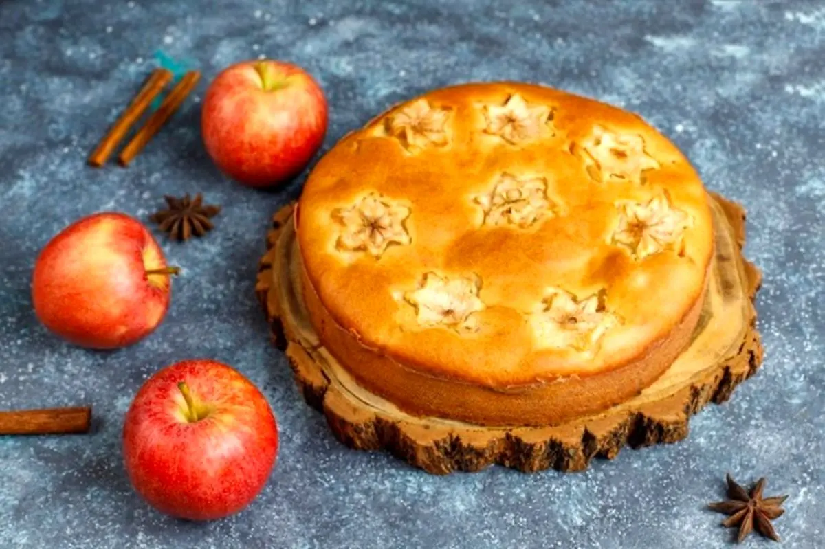 طرز تهیه کیک سیب و دارچین، عصرانه خوش‌طعم و معطر