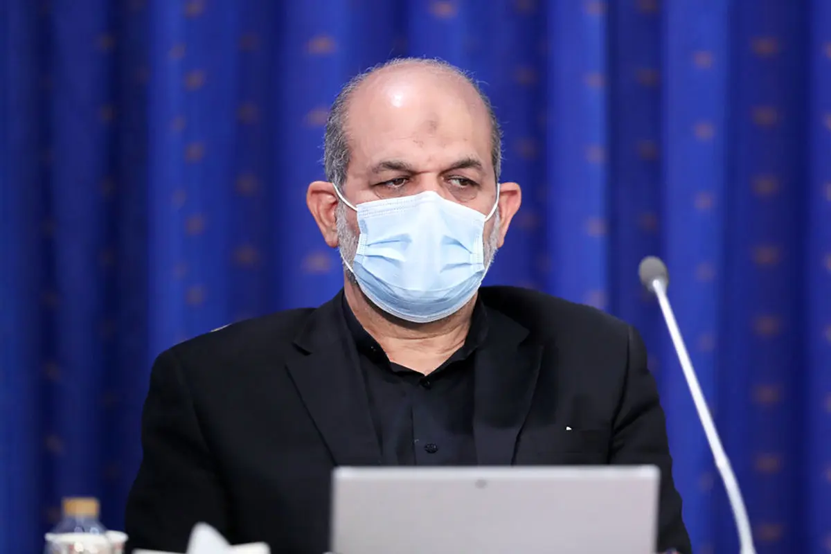 وزیر کشور:
اجرای پتروشیمی میانکاله متوقف می‌شود