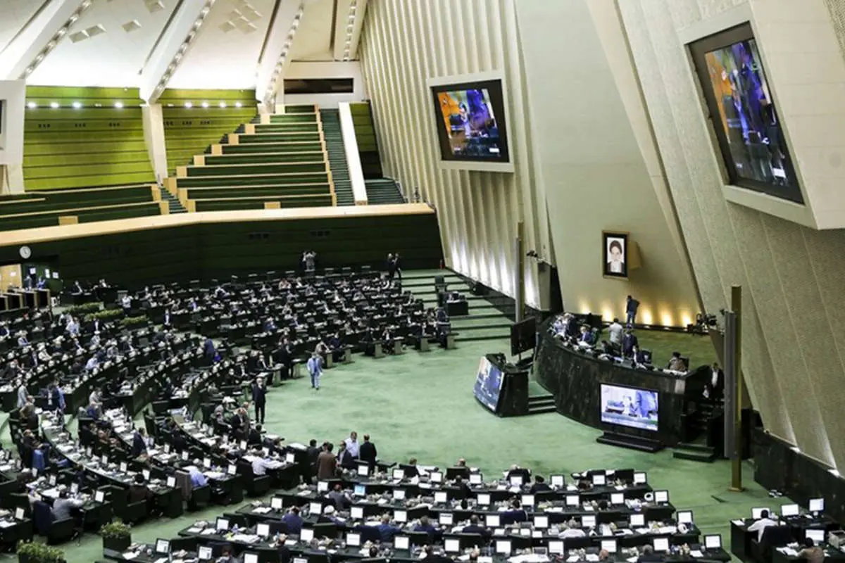 تصویب دو فوریت طرح «شفافیت قوای سه گانه و دستگاههای اجرایی»