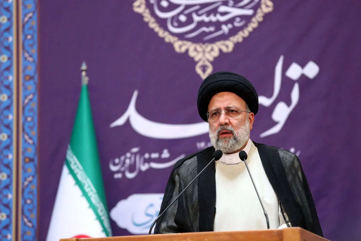 رئیسی: دولت هرگز گرفتار حاشیه نخواهد شد